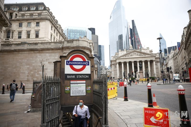 2021-06-22T062720Z_2_LYNXNPEH5L07O_RTROPTP_3_BRITAIN-ECONOMY-GDP.jpg