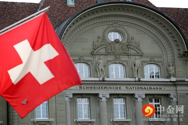 2443098_56de8c6e81d1efea750b645ee343e295.jpg 2443098_56de8c6e81d1efea750b645ee343e295.jpg