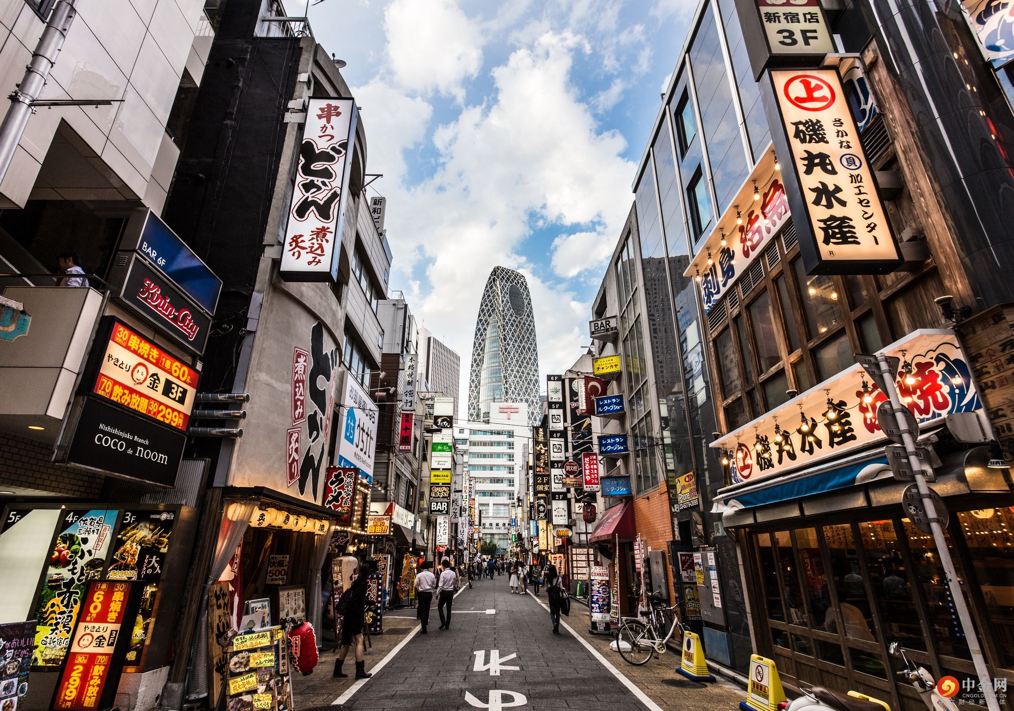 stunning-view-of-the-entertainment-district-at-the-foot-of-the-skyscrapers-of-shinjuku-in-tokyo-912080714-3ee7f584039b40c599be9ff83a34f7ce.jpg stunning-view-of-the-entertainment-district-at-the-foot-of-the-skyscrapers-of-shinjuku-in-tokyo-912080714-3ee7f584039b40c599be9ff83a34f7ce.jpg