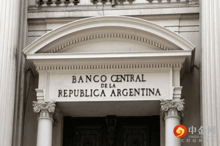 njknoi-740x492.png njknoi-740x492.png