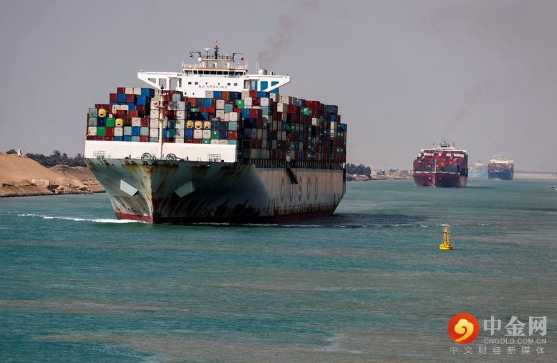 2022-02-27T210230Z_1_LYNXMPEI1Q0GE_RTROPTP_3_EGYPT-SUEZCANAL.jpg