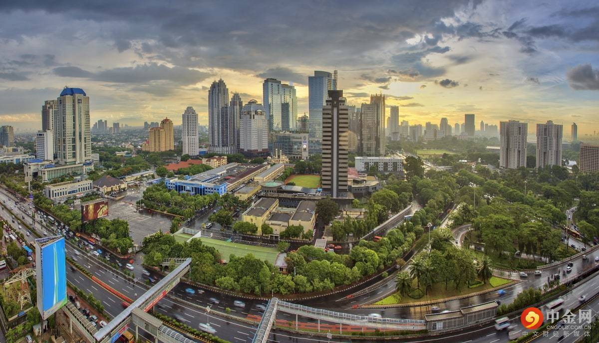 Indonesia_economy_Jakarta_capital.jpg
