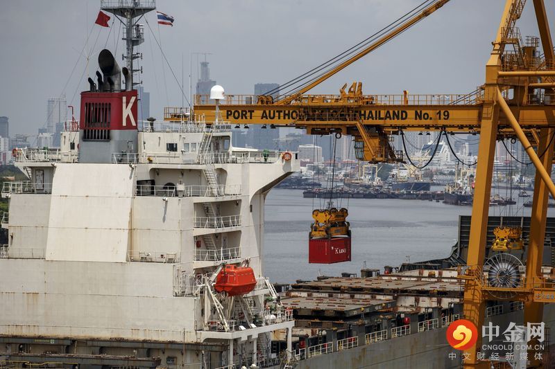 2022-04-05T040113Z_1_LYNXNPEI3403U_RTROPTP_3_THAILAND-ECONOMY-INDUSTRYSENTIMENT.jpg 2022-04-05T040113Z_1_LYNXNPEI3403U_RTROPTP_3_THAILAND-ECONOMY-INDUSTRYSENTIMENT.jpg