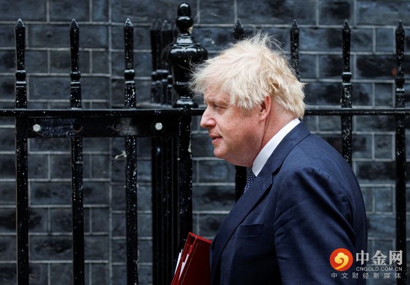 2022-05-25T145729Z_1_LYNXNPEI4O0RI_RTROPTP_3_BRITAIN-POLITICS-PMQS.jpeg