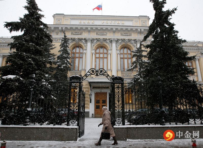 2022-05-04T110419Z_1_LYNXNPEI430D9_RTROPTP_3_RUSSIA-TRADE.jpeg