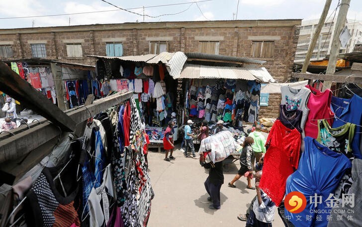 2022-05-31T123707Z_1_LYNXMPEI4U0IQ_RTROPTP_3_HEALTH-CORONAVIRUS-TEXTILES-RECYCLING.jpg